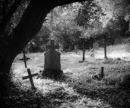 Варна крие гробища на вампири